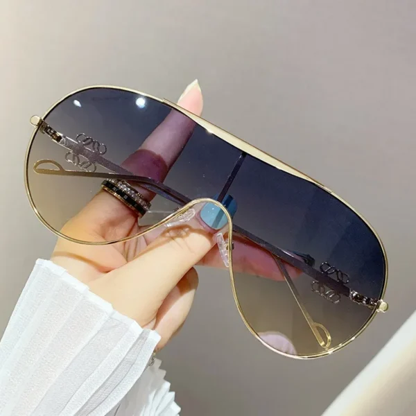 Vintage Oversized One Piece Shield Sunglasses for Women Big Frame Casual Luxury Designer Eyewear Lunette De Soleil Femme - Image 5